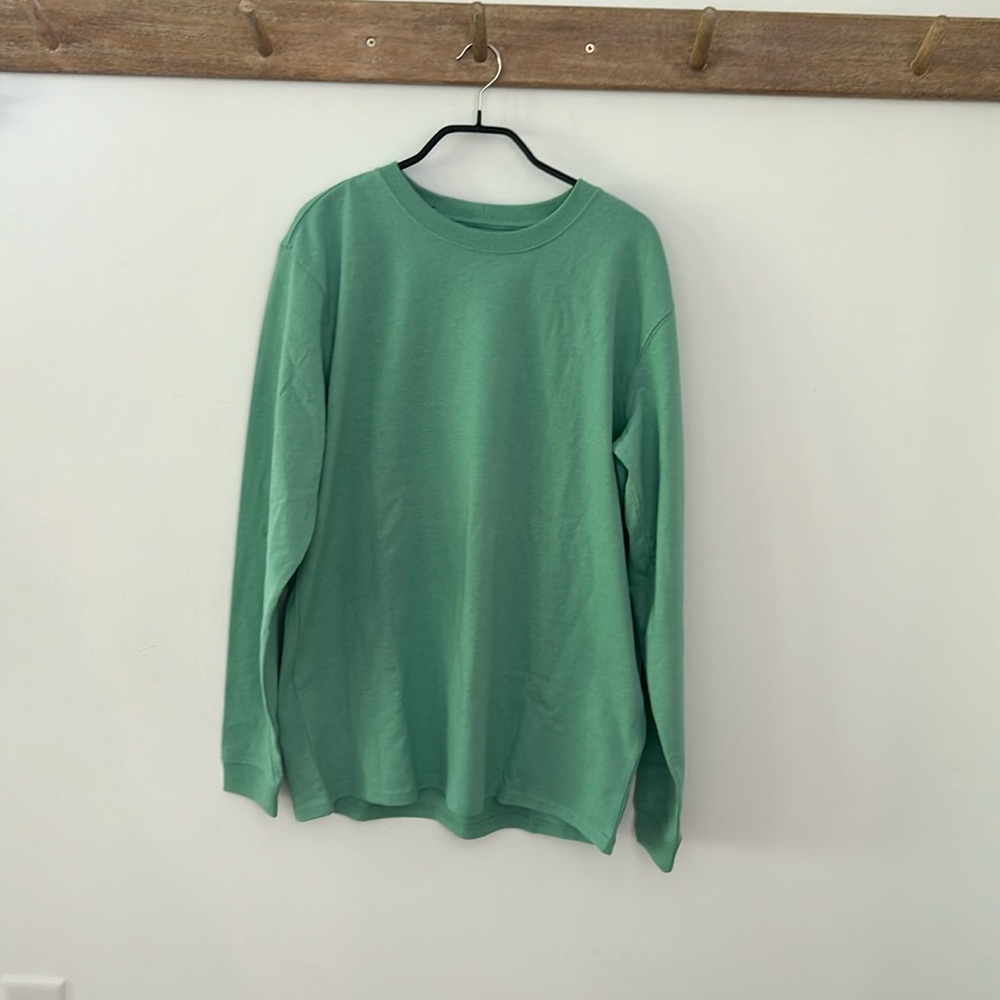 NWT_Green Carhartt Long-Sleeve Shirt Women’s